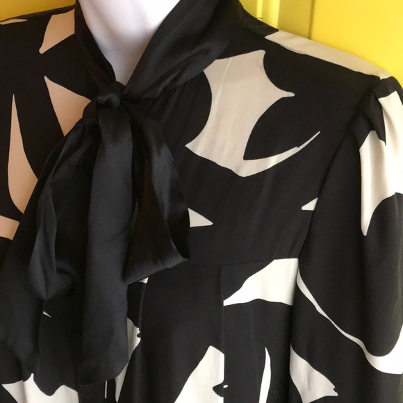 Diane von Furstenberg black and white dress size 2 - Picture 2 of 8